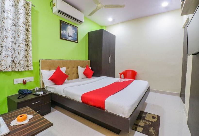 فندق J J Residency By Oyo Rooms