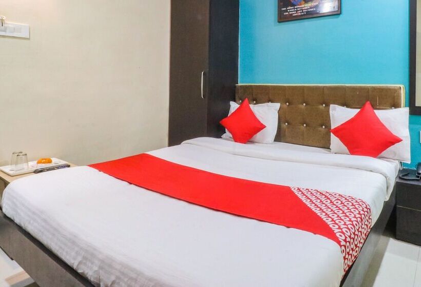 فندق J J Residency By Oyo Rooms