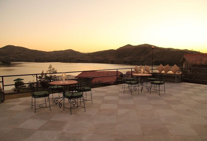 فندق Jhadol Safari Resort