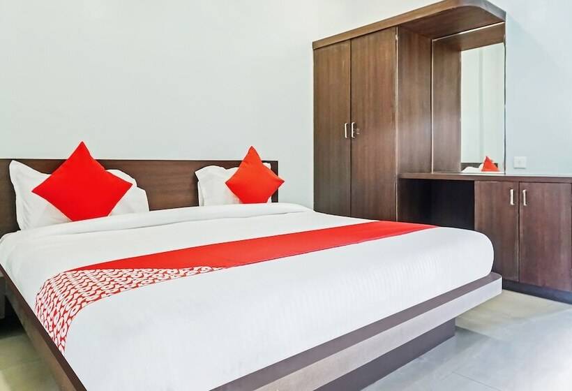 فندق Kartik By Oyo Rooms
