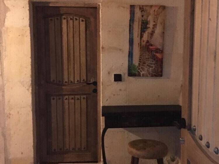 בית מלון כפרי Mahperi Cappadocia Cave