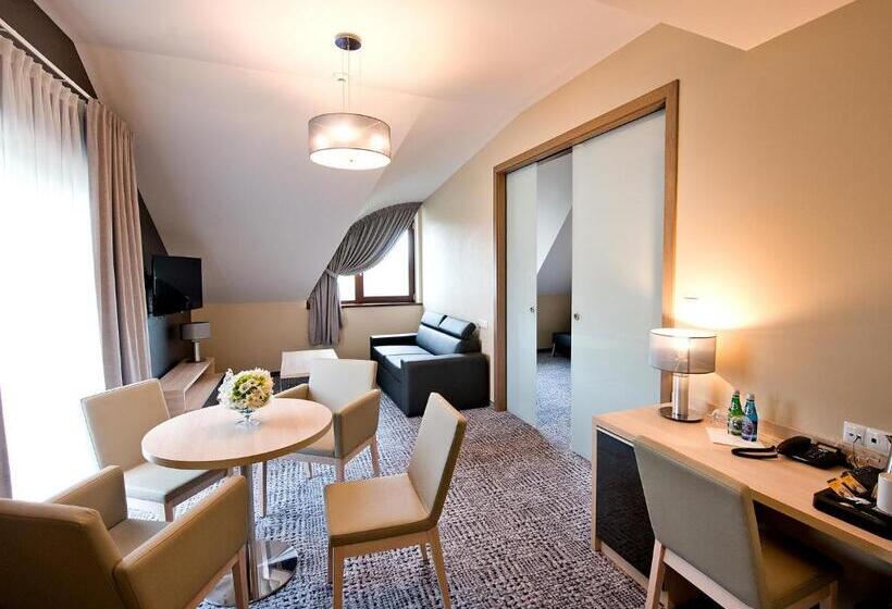 ホテル Molo Resort