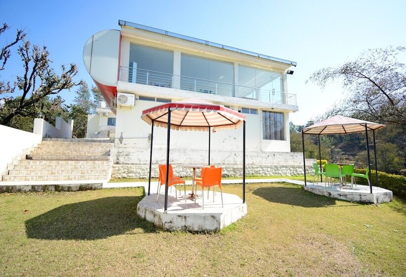 فندق Nirvana Cottages By Oyo Rooms