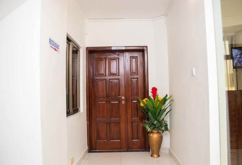 فندق Odjidja Royal Palace