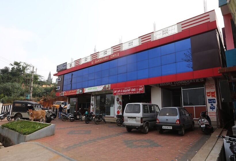 酒店 Oyo 27782 Hosamane Lodge