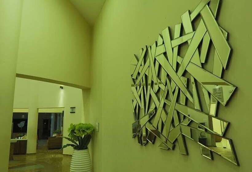 فندق Prabhu Farms And Resort