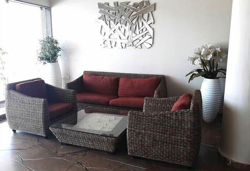 فندق Prabhu Farms And Resort