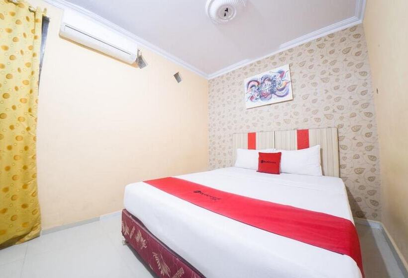 فندق Reddoorz Syariah Near Rsud Ainun Habibie Gorontalo