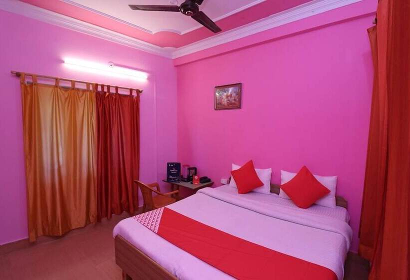 فندق Riya Residency