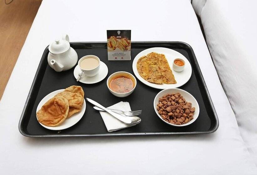 호텔 Singh's 11 By Oyo Rooms