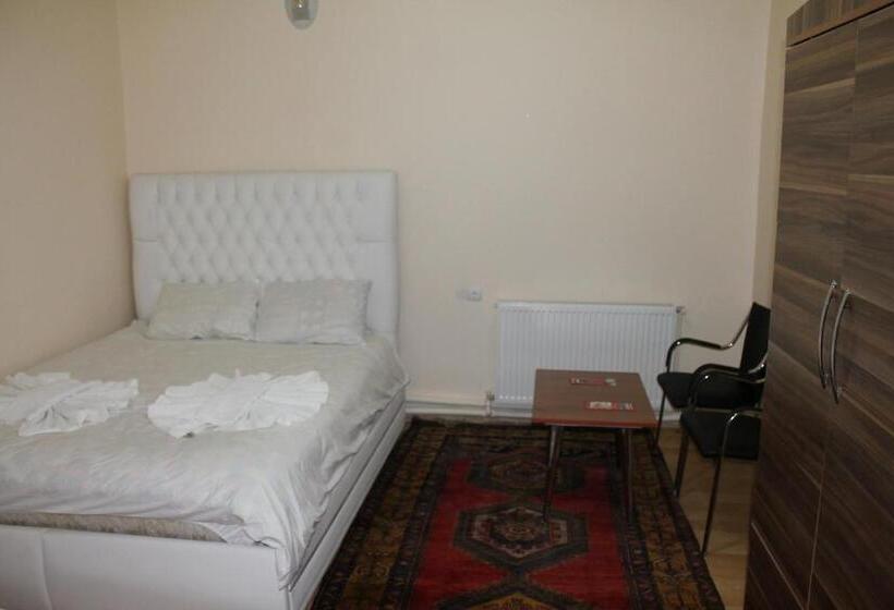 هتل Sultan Pansion Bird Paradise