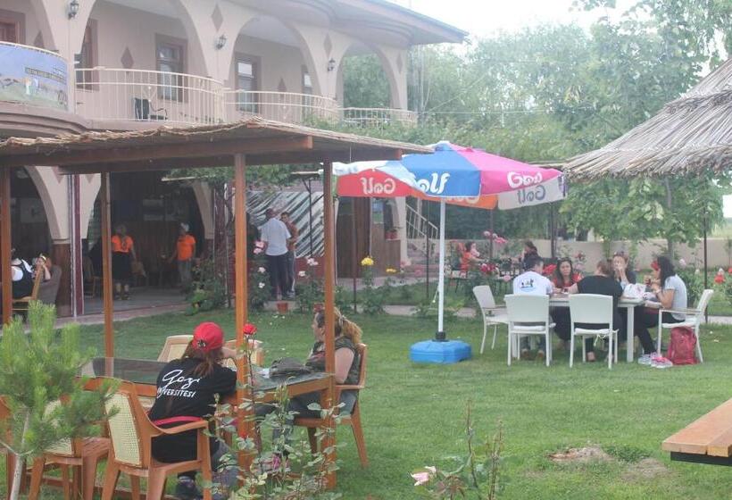 هتل Sultan Pansion Bird Paradise