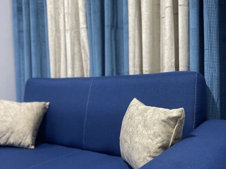 بنسيون Accruase Paradise