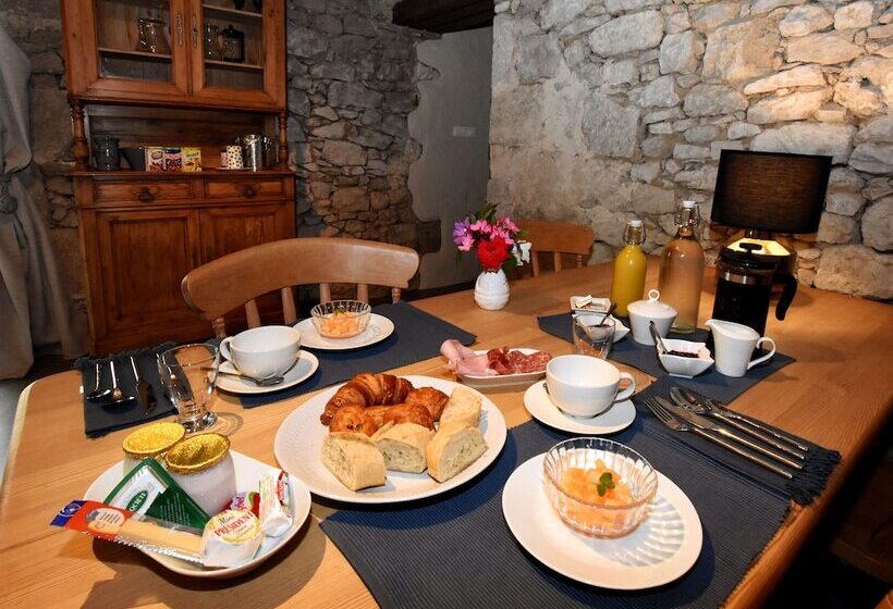 بنسيون Grange De Lavande