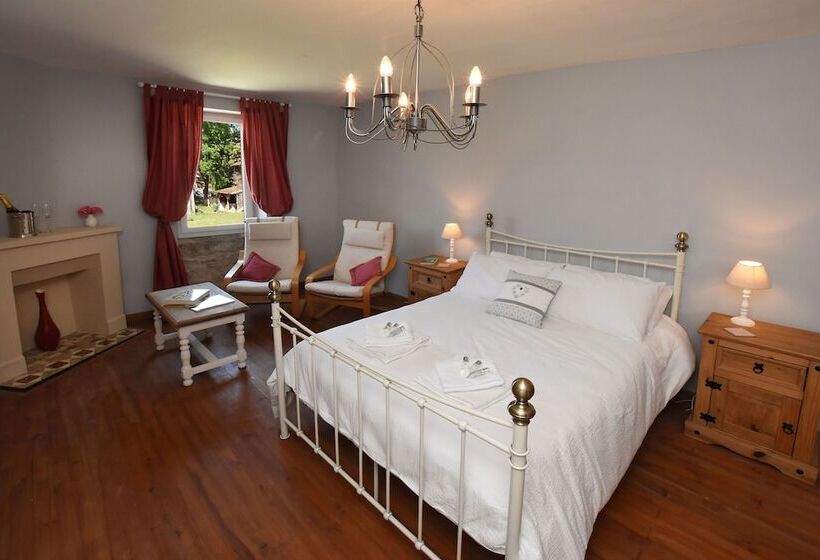 بنسيون Grange De Lavande