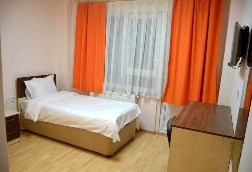 ペンション Yilton Otel