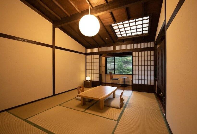 료칸 Nakatsukeikoku Yunomori