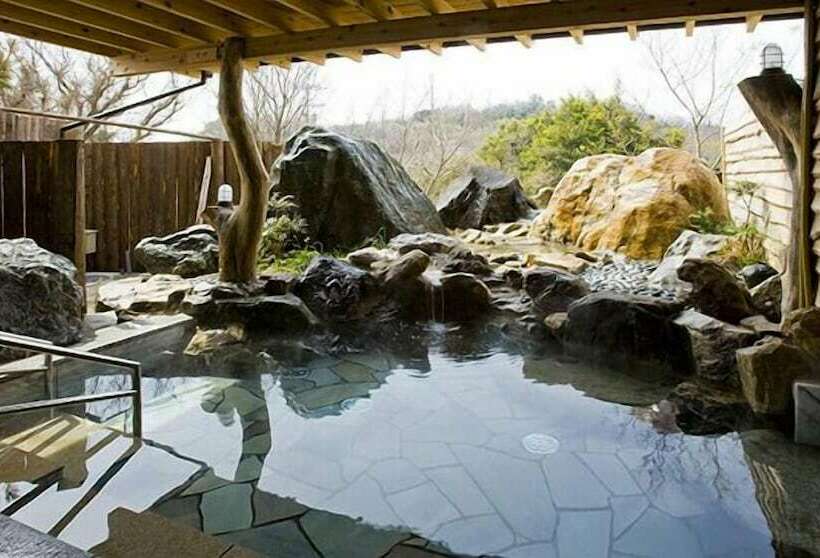 Ryokan Shikainami Kiranosho