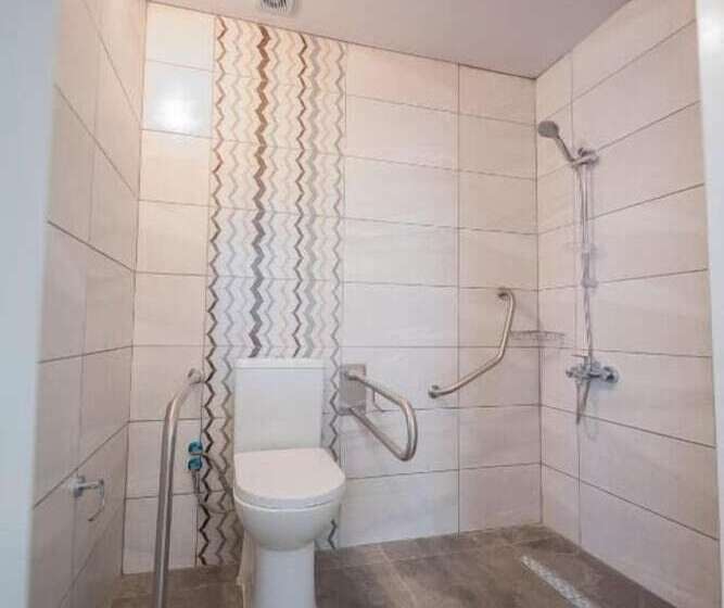 مسافرخانه Nicosia Taskonak Hotel & Restaurant