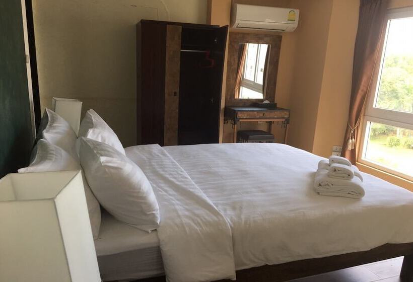 هتل Arcadia Maephim Serviced Apartment
