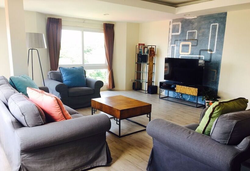 هتل Arcadia Maephim Serviced Apartment