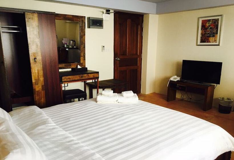 هتل Arcadia Maephim Serviced Apartment