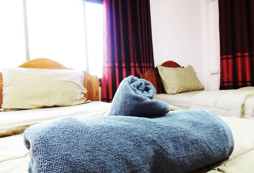 فندق Reuan Jao Ngao Resort