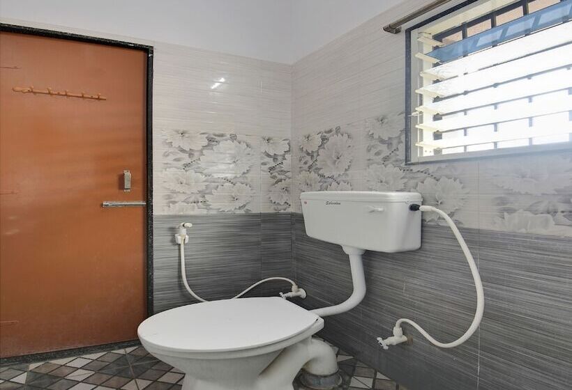 酒店 Spot On 48860 Anil Lodge