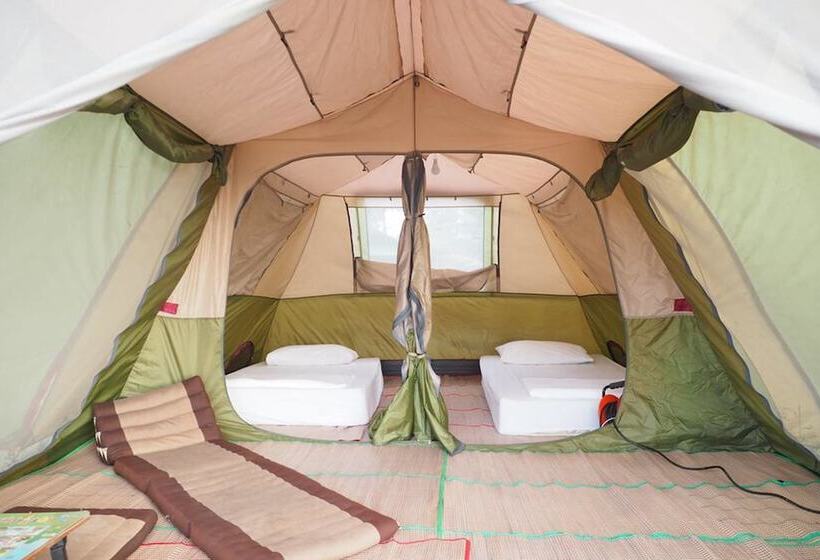 فندق The Camp Resort