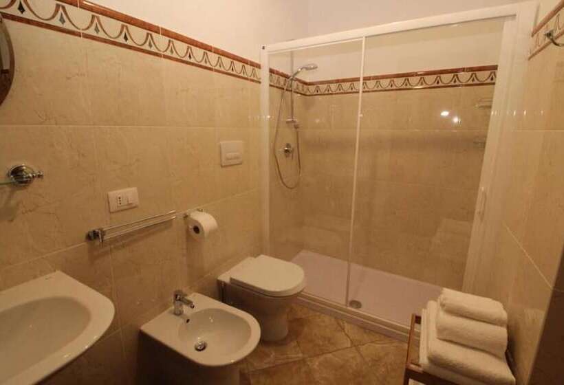 بنسيون Palazzo 1892 Guest House