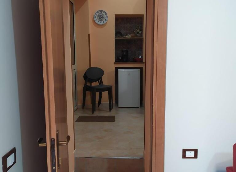 بنسيون Stone House E Casa Vacanze Zia Rosina