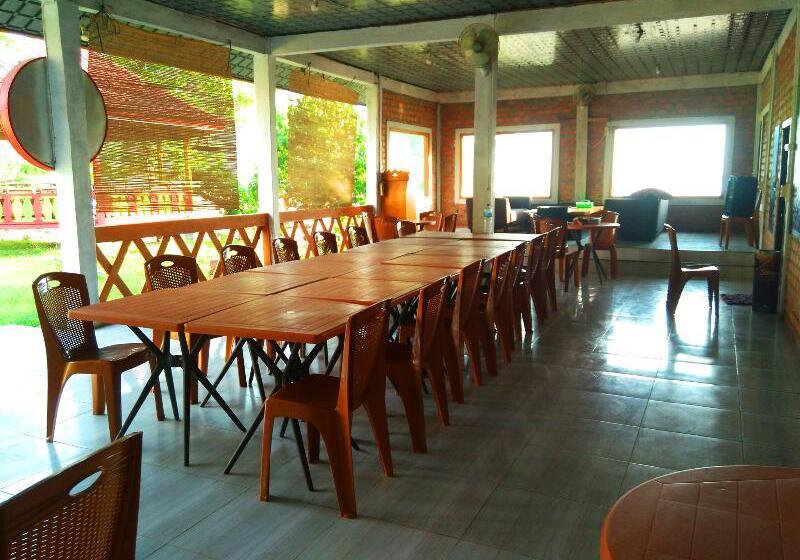 הוסטל Anjung Bang Oking Hotel & Resort By Oyo Rooms