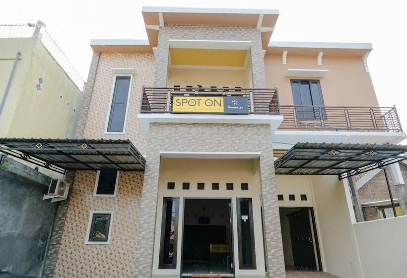 הוסטל Spot On 2431 Tf Homestay