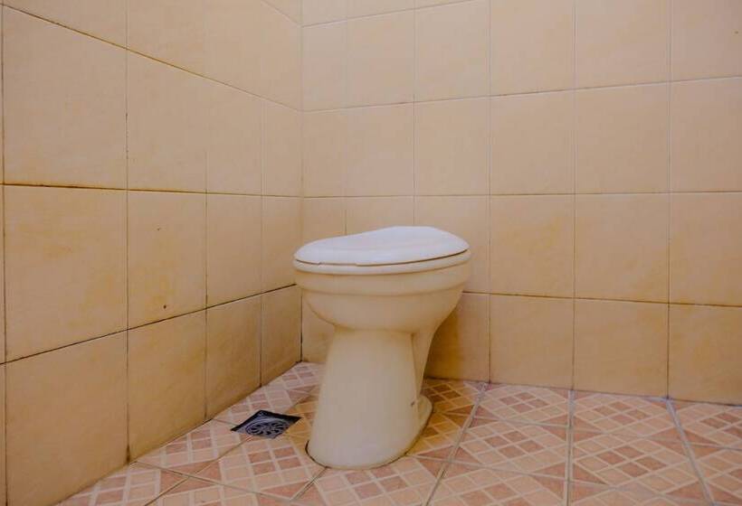 فندق صغير Spot On 2448 Hotel Tlogorejo 2