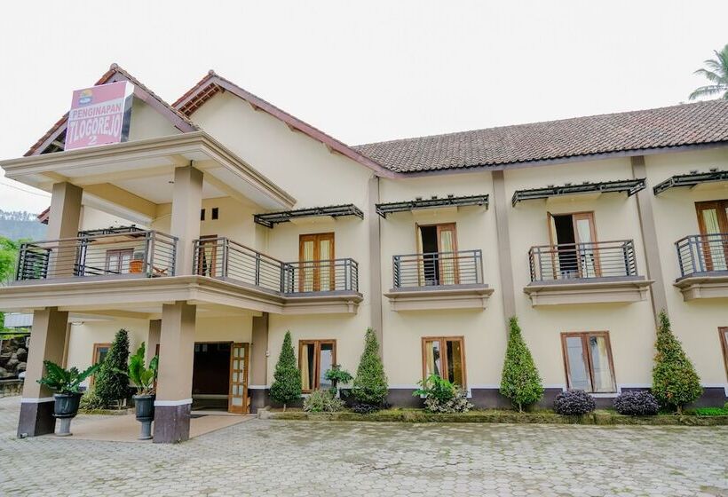 فندق صغير Spot On 2448 Hotel Tlogorejo 2