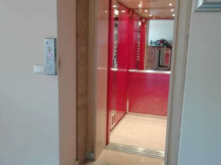 مبيت وإفطار Villa Tardioli Affittacamere