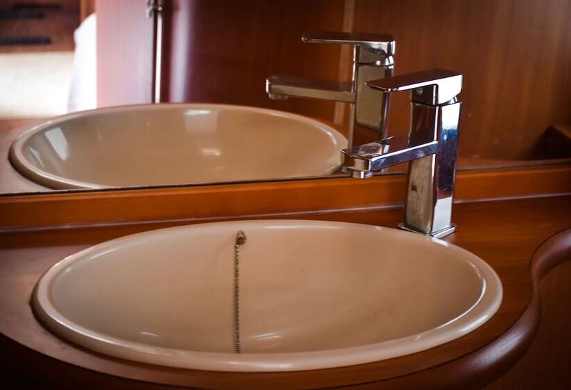 ホテル Big Game On Wheels   Wilpattu