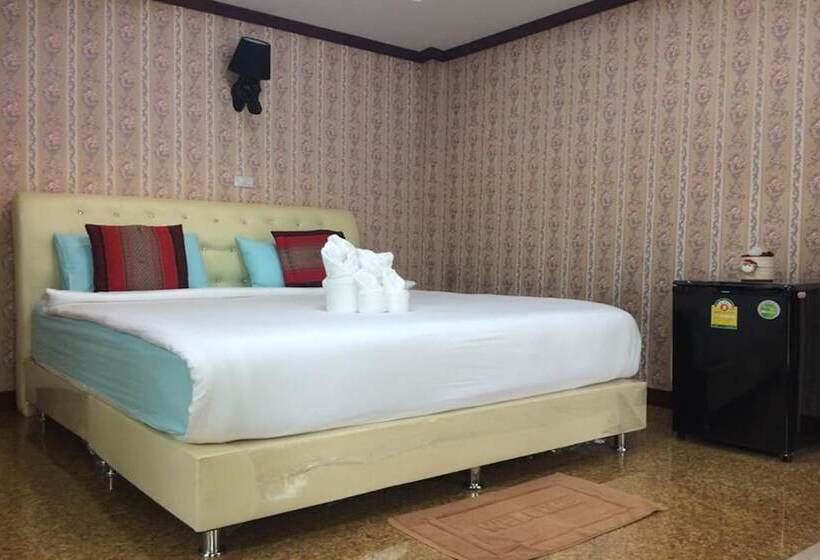 酒店 Palmchwa Resort