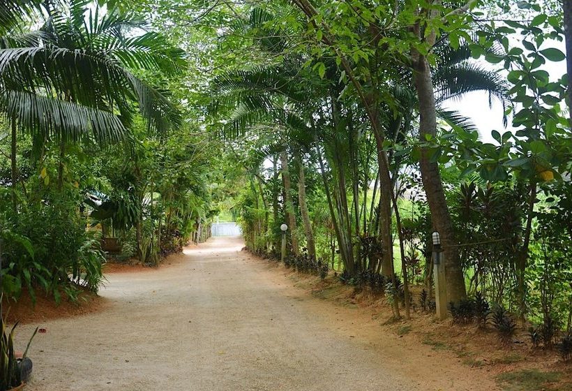 فندق Pararim Resort