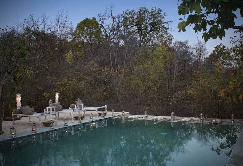 ホテル Pashangarh Panna National Park