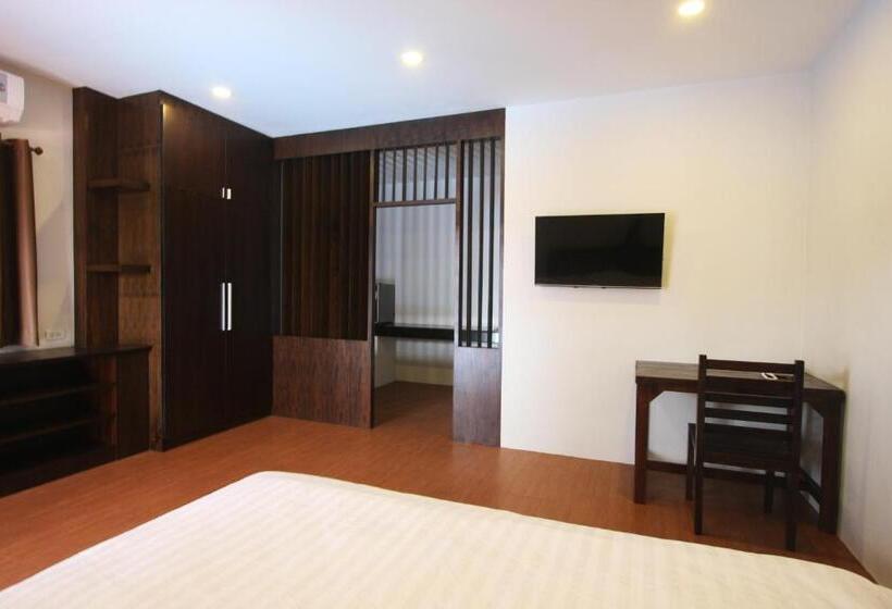 ホテル Rongsang Resort