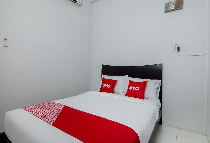 فندق Wisma Syariah By Oyo Rooms