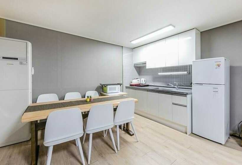 Yaja Hotel Tongyeong Ferry Terminal Branch