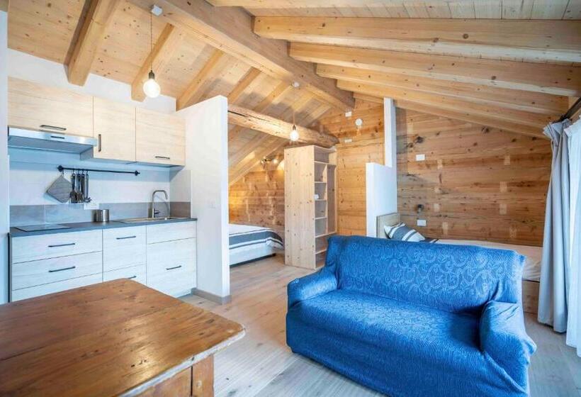 ペンション Casa Ekharle   Affittacamere