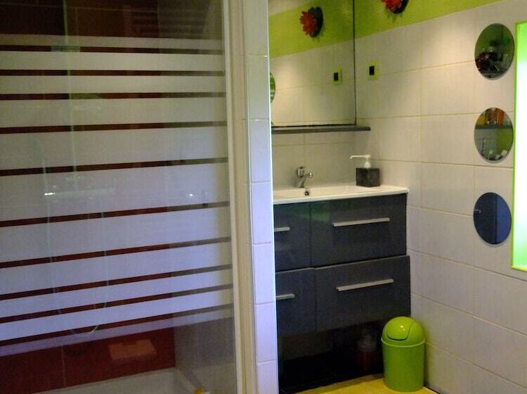 بنسيون Chambres A Kwaba