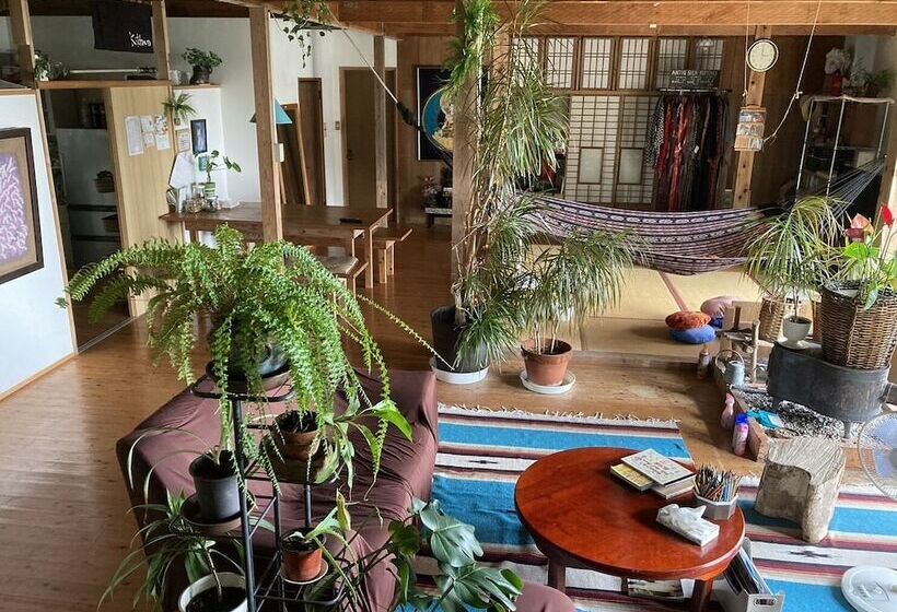 بنسيون Galaxy Guest House