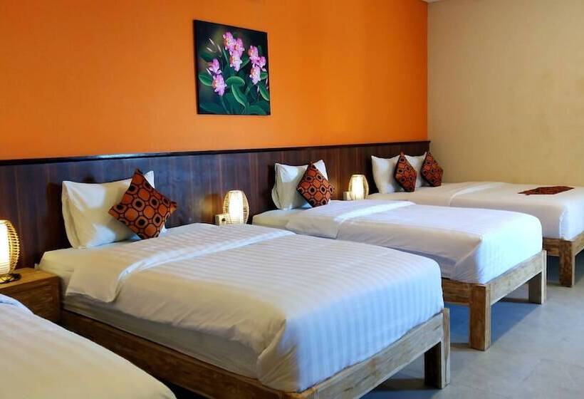 Umah Dangin Guesthouse   Hostel