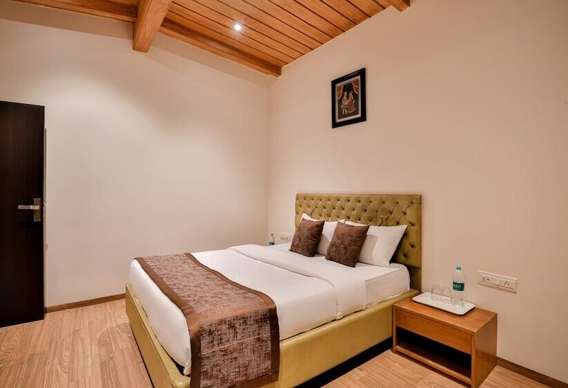 Cloud 9 Hills Resort