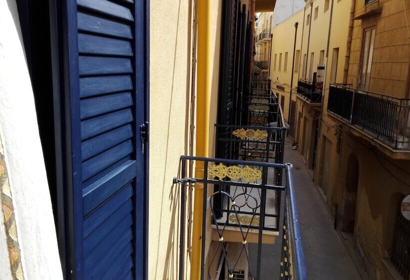 فندق فئة نجمة واحدة Mirabilia Arab House