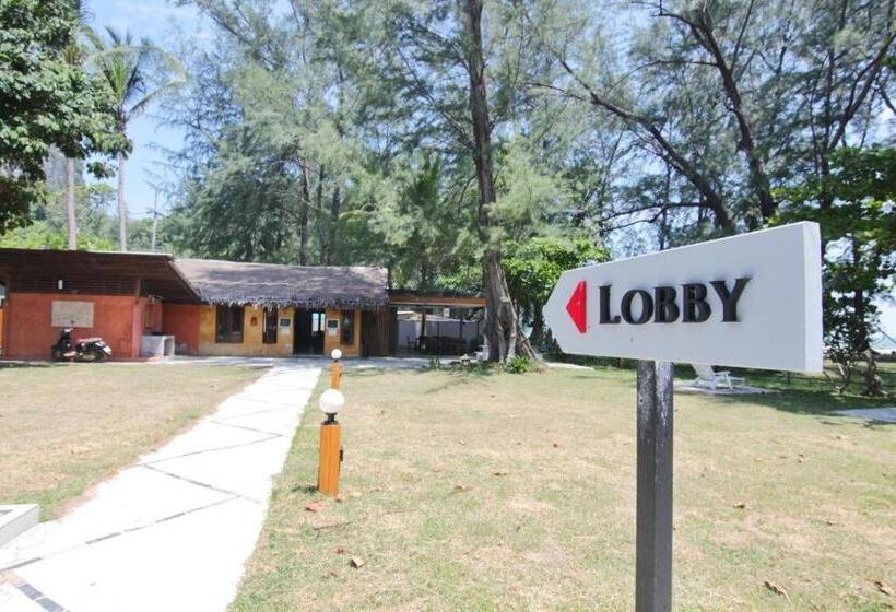 فندق Baan Chao Mai Beach House